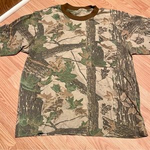 Men’s camo tshirt